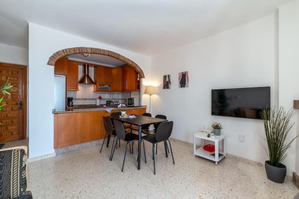Oasis 16 Apartment Nerja