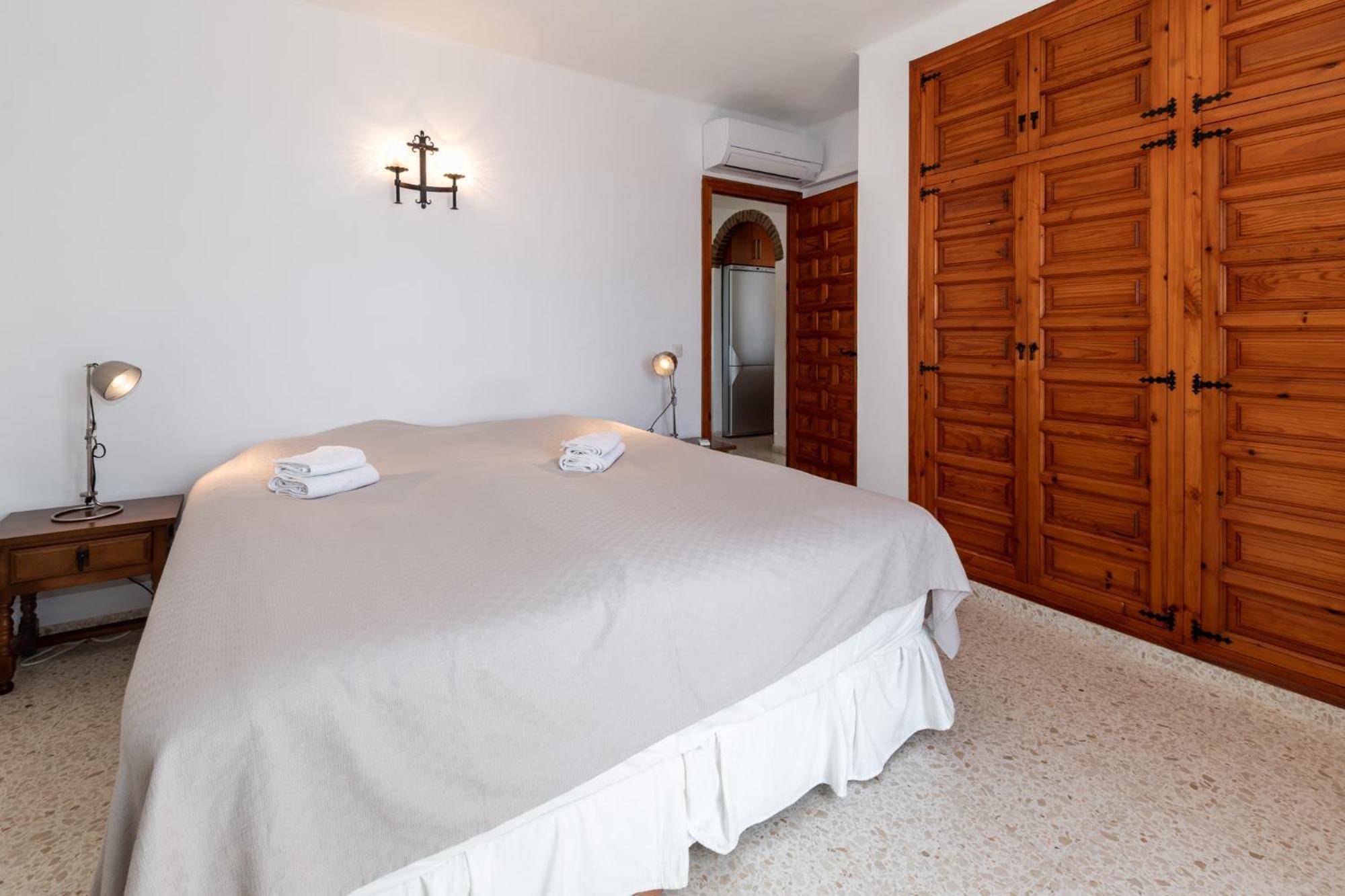 Oasis 16 * Nerja